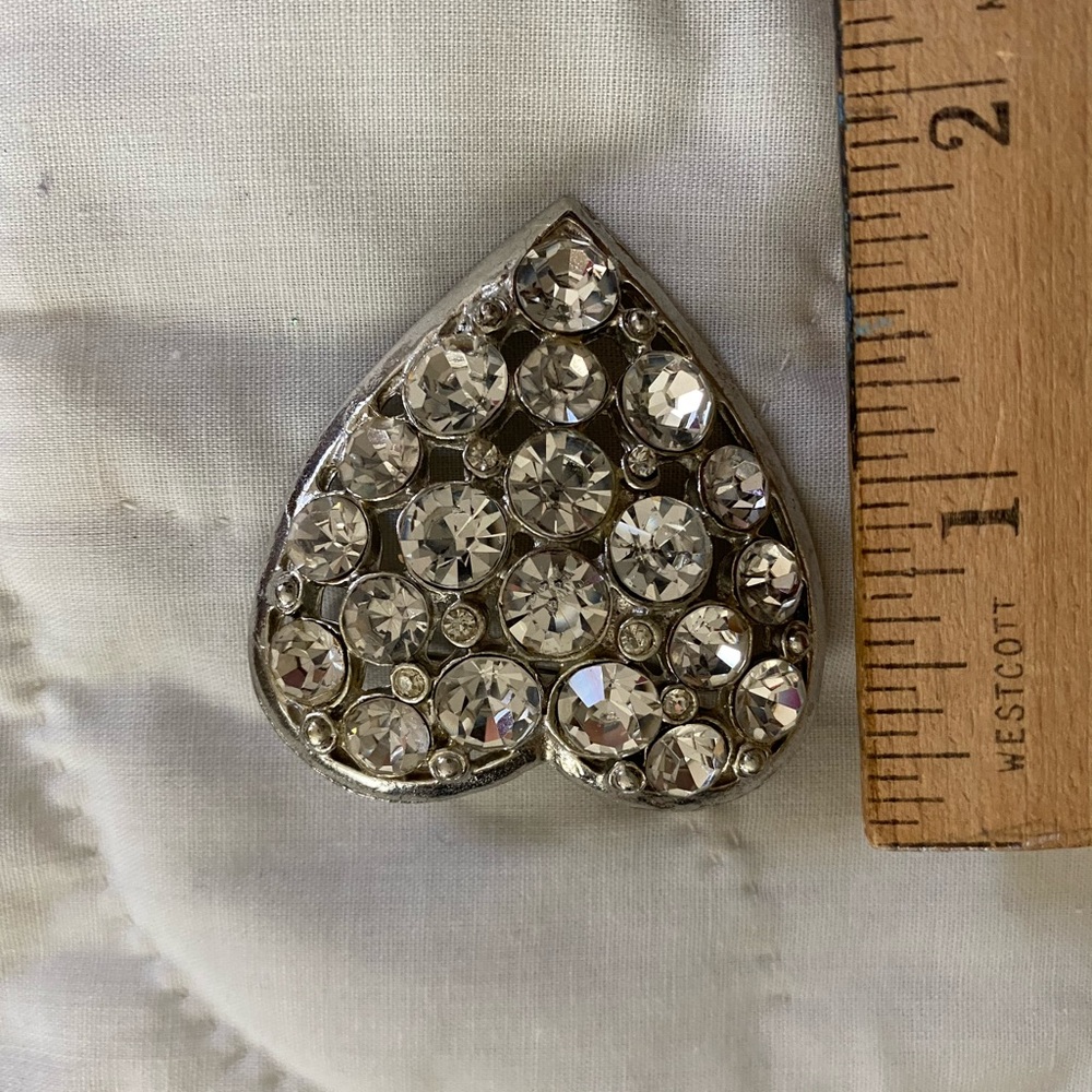 Heart Brooch - Picture 4 of 4